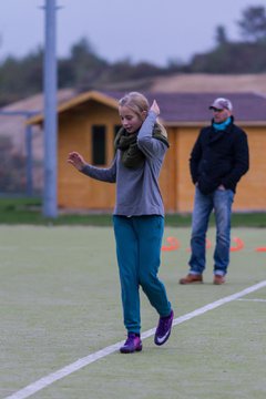 Bild 46 - C-Juniorinnen Training